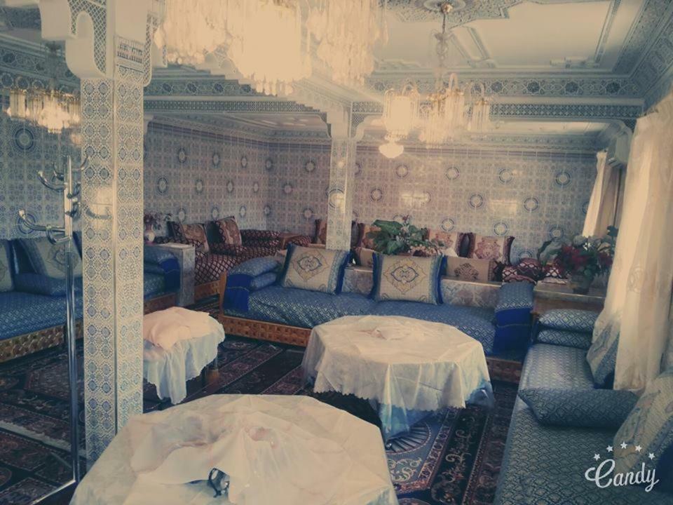 Отель La Paillade Oulad Barrehil Экстерьер фото